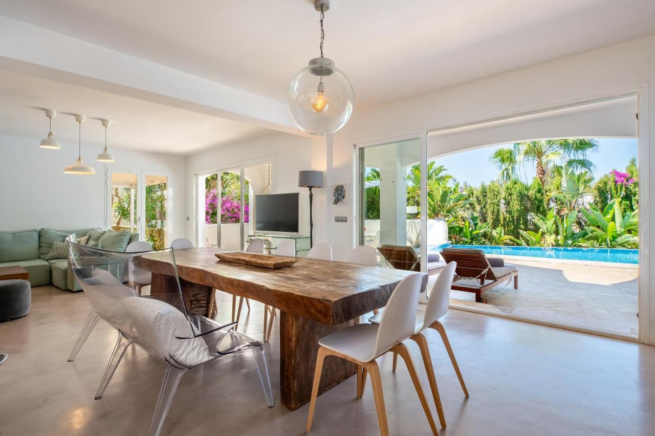 Villa Amarantos Santa Eularia des Riu Eksteriør bilde